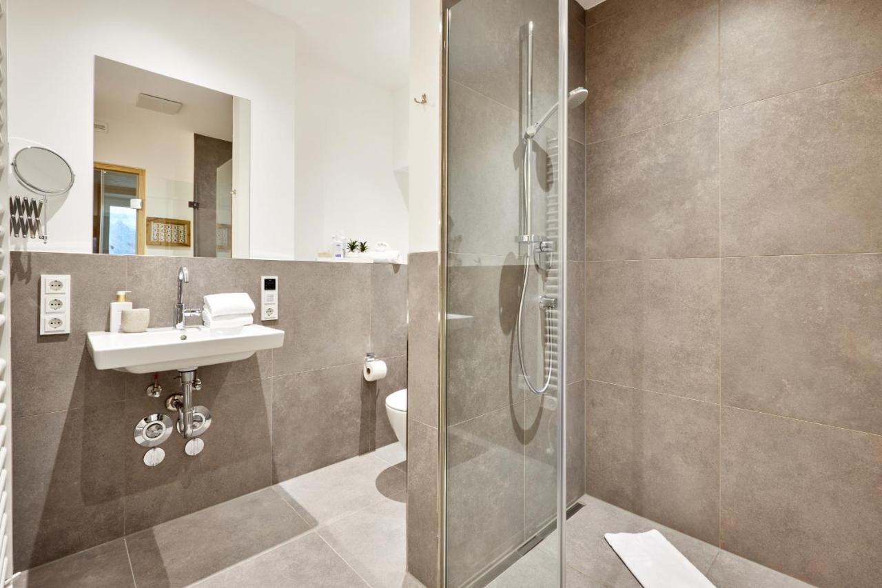 Bergjuwel Apartment การ์มิช-พาร์เทนเคียร์เชน ภายนอก รูปภาพ